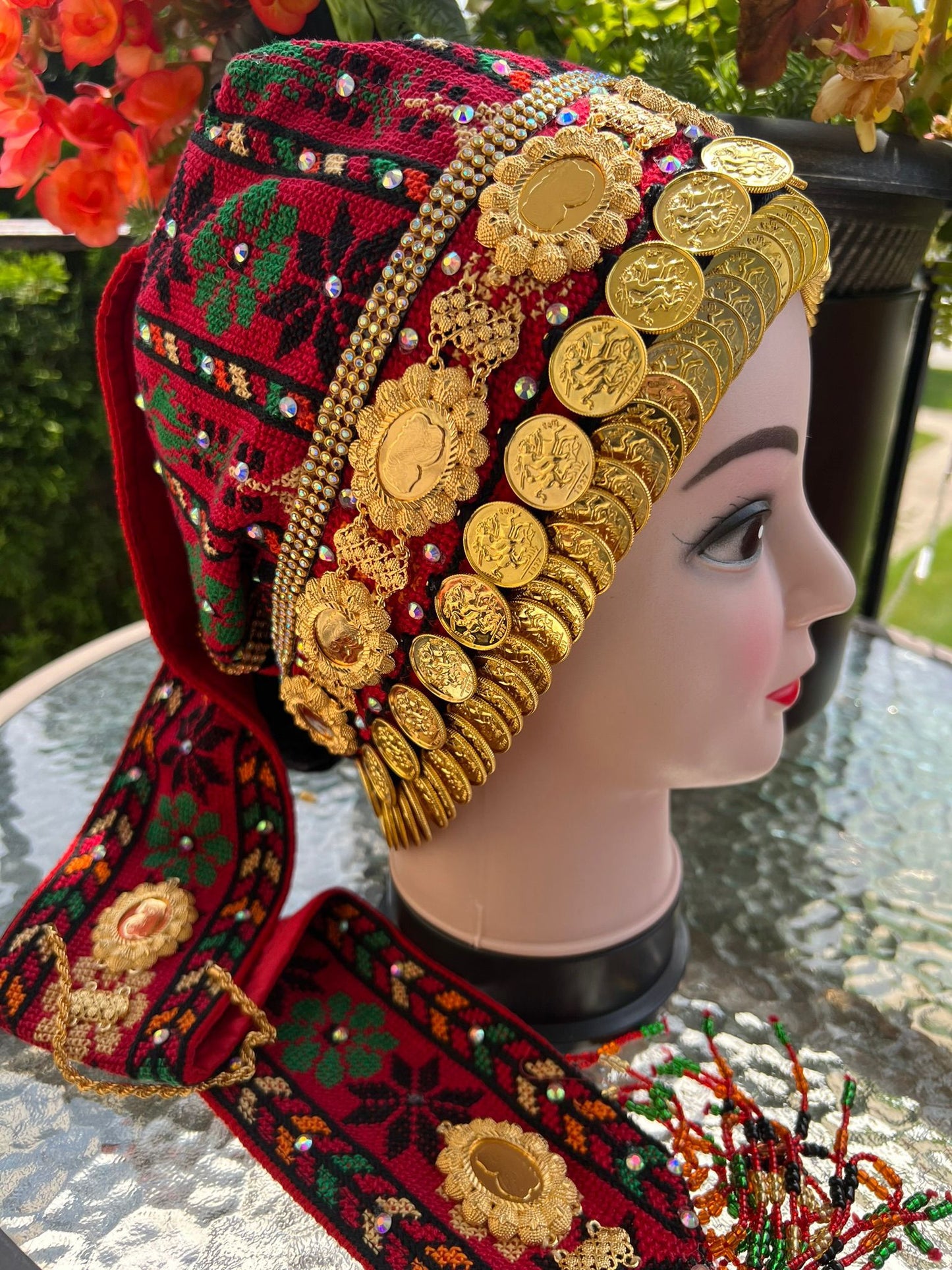 Waqaya with gold-plated coins