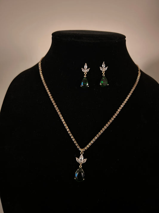 Gold plated plated necklace set