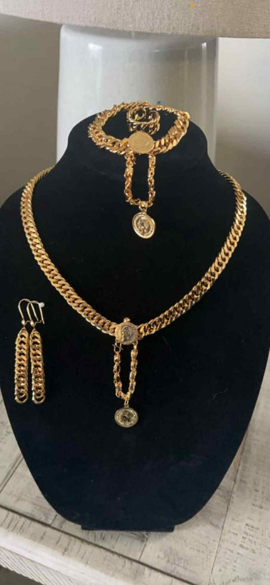 4 Pieces Gold-Plated Set
