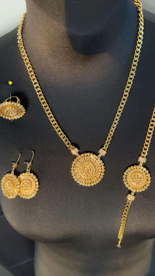 4 Pieces Gold-Plated Versace set