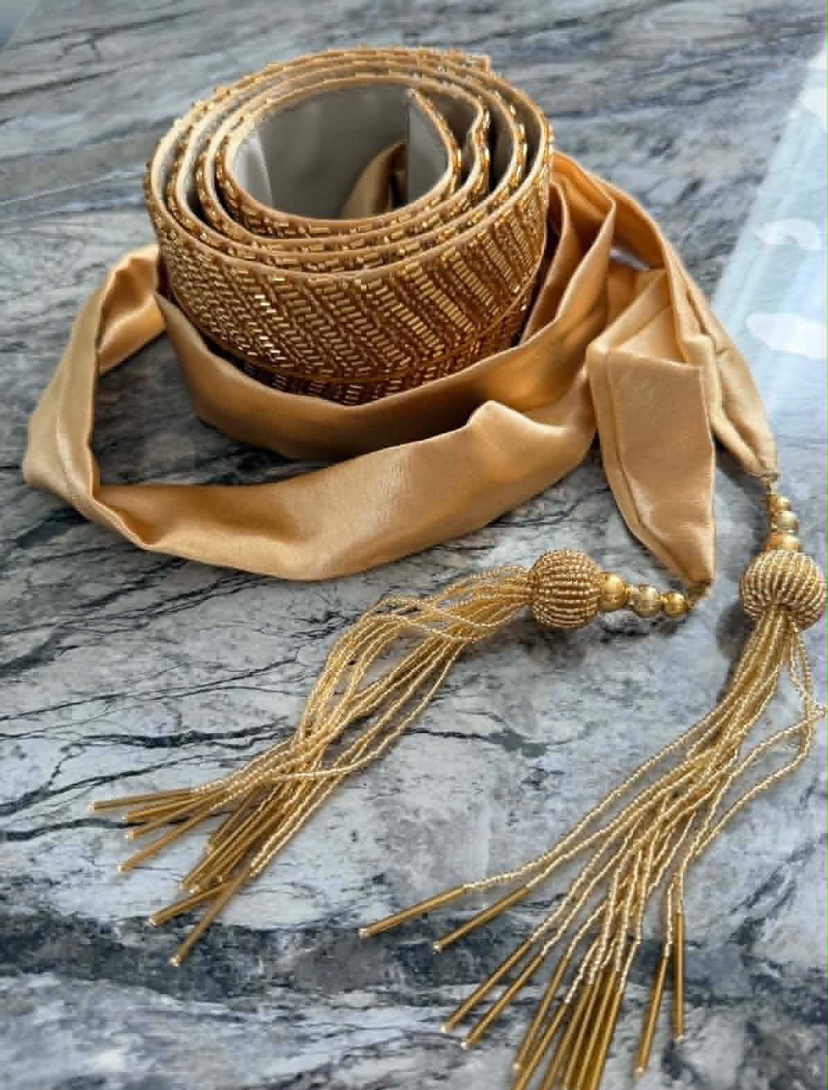 Beaded belt (Gold)