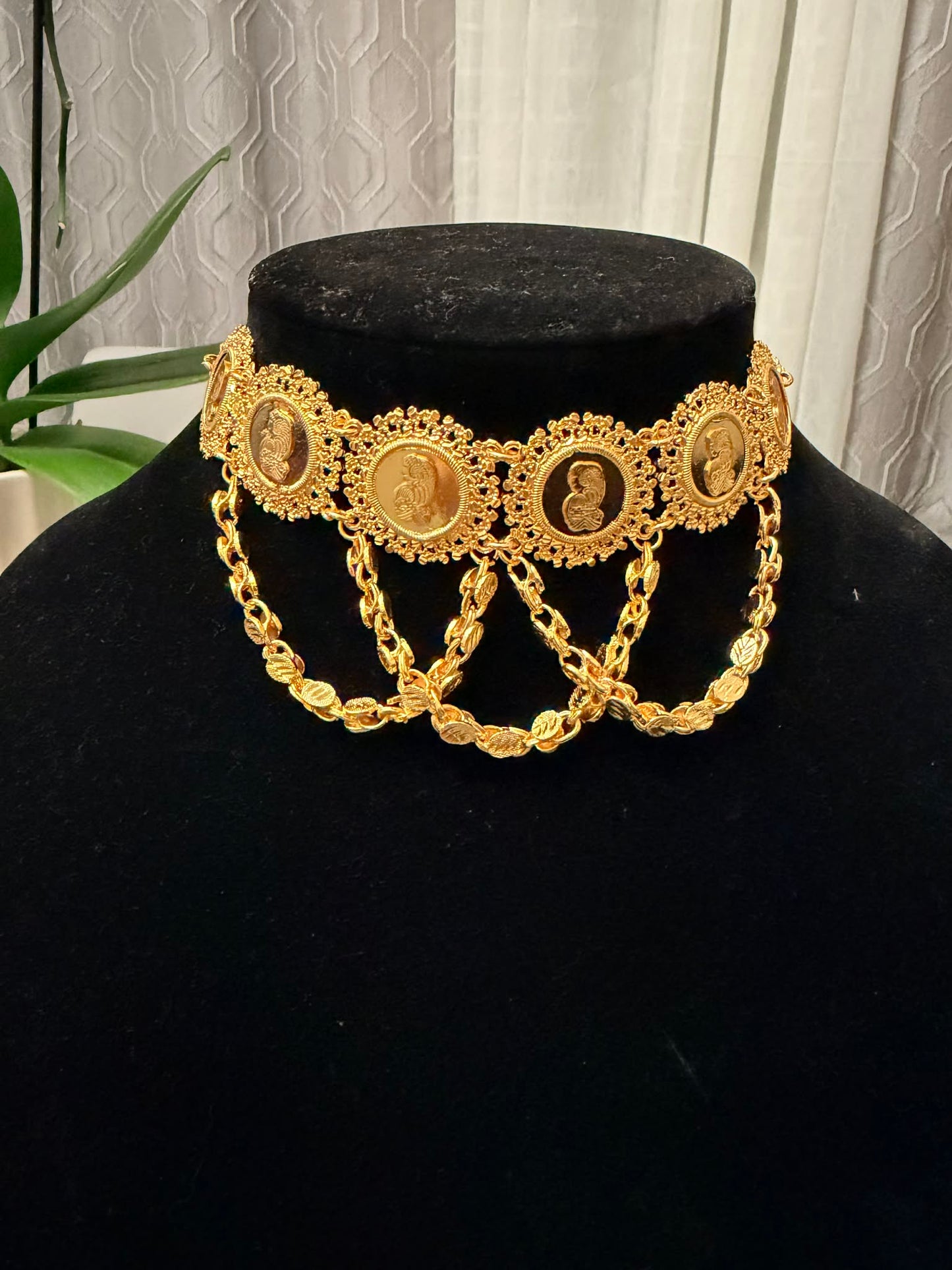 24K Gold-Plated Choker