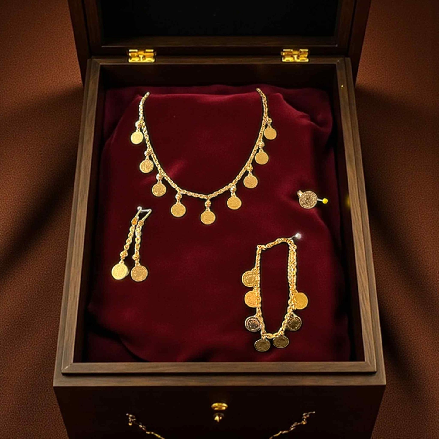 4 Pieces jewelry set
