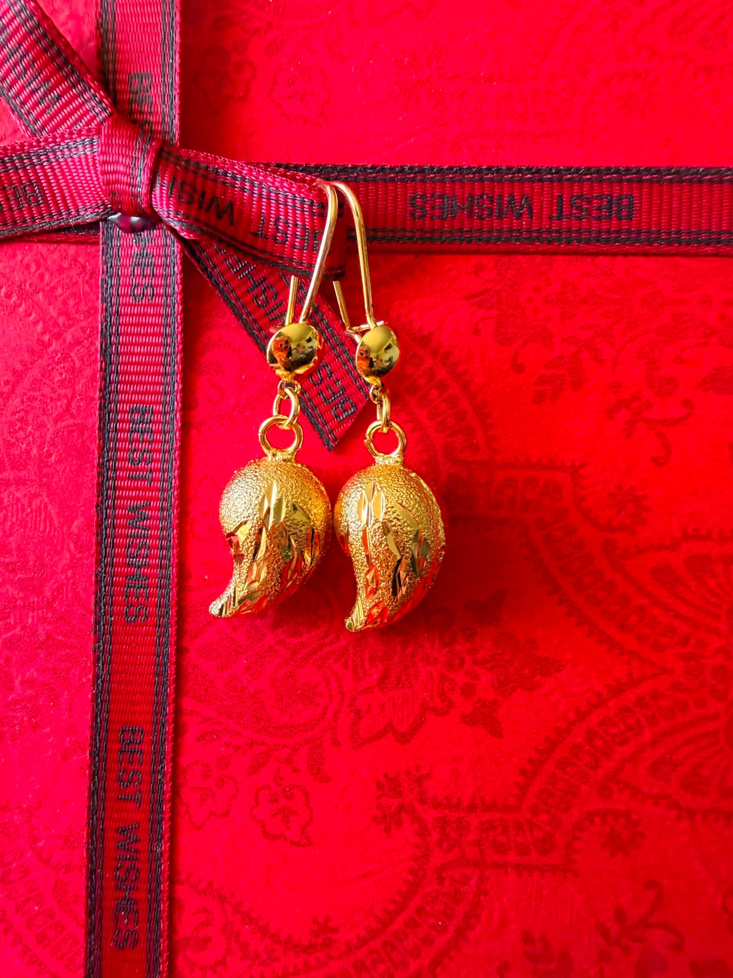 Almond Earrings small