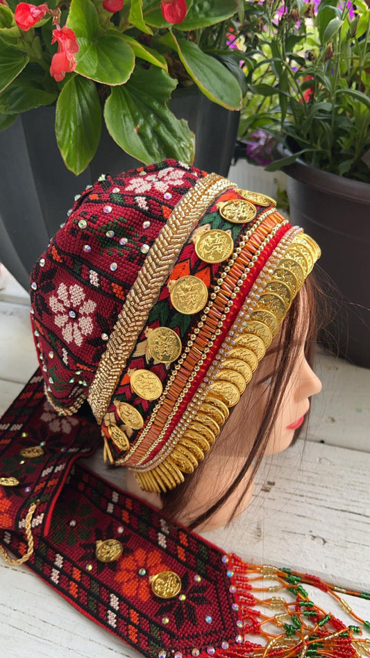 Waqaya with gold-plated coins